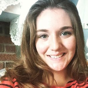 Meet your Posher, Mia